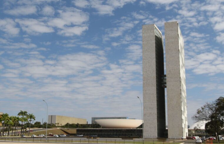 Entenda propostas de reforma tributária paradas no Congresso