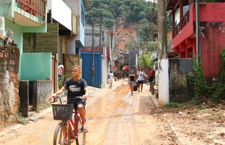 Prefeitos de municípios atingidos no litoral de SP vão a Brasília