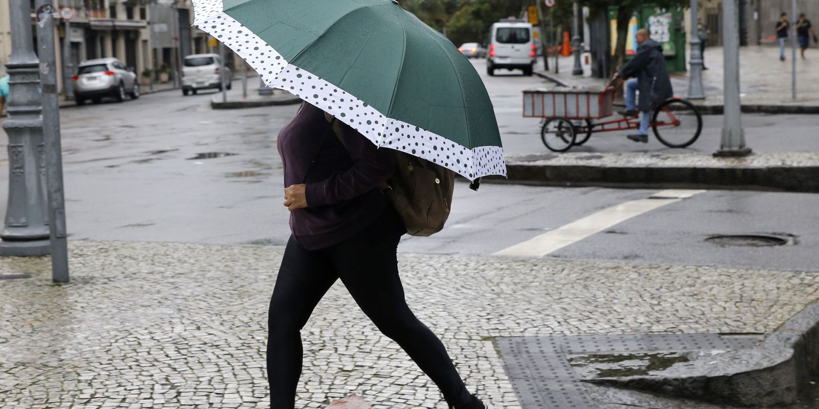 Centro-sul do país terá chuvas intensas e frio no feriadão de carnaval