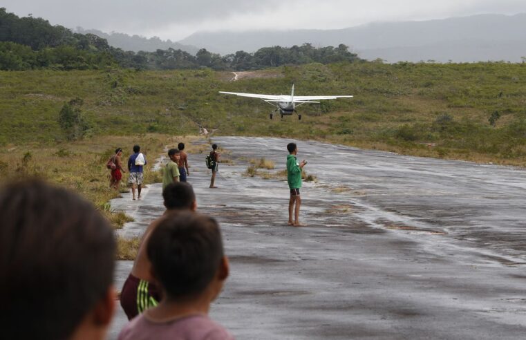 Profissionais de saúde superam desafios para salvar vidas yanomami